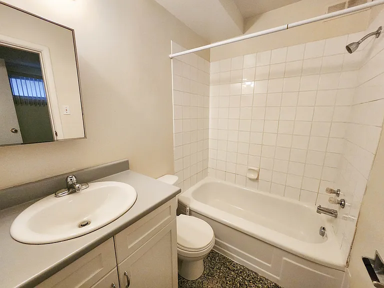 1162 Memorial Dr NW #104 — Photo 19