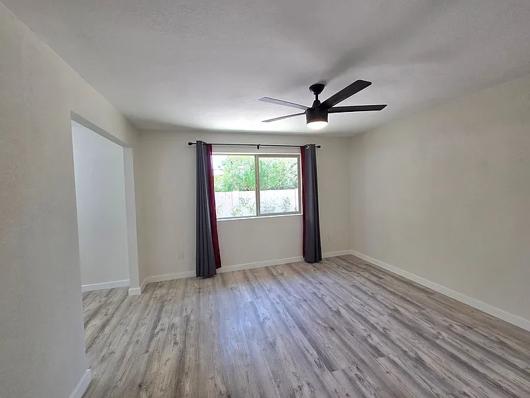 5835 E Acoma Dr — Photo 25
