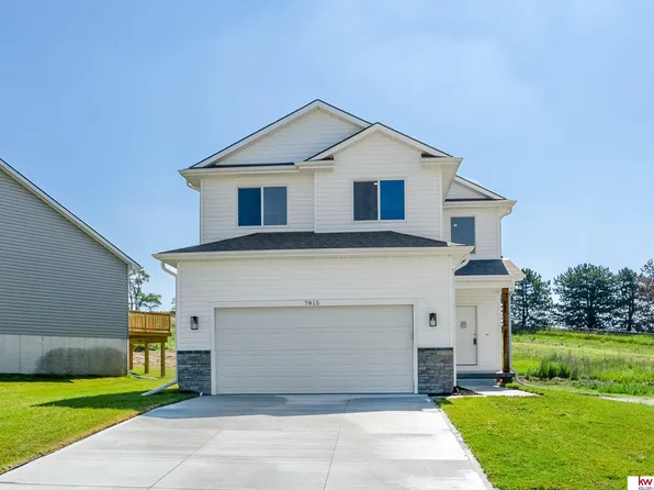 7808 N 94th Cir, Omaha, NE 68122