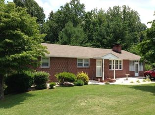 606 Sandusky Dr, Lynchburg, VA 24502