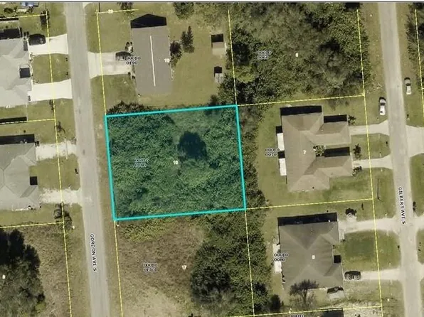 327 Gordon Ave S #18, Lehigh Acres, FL 33973