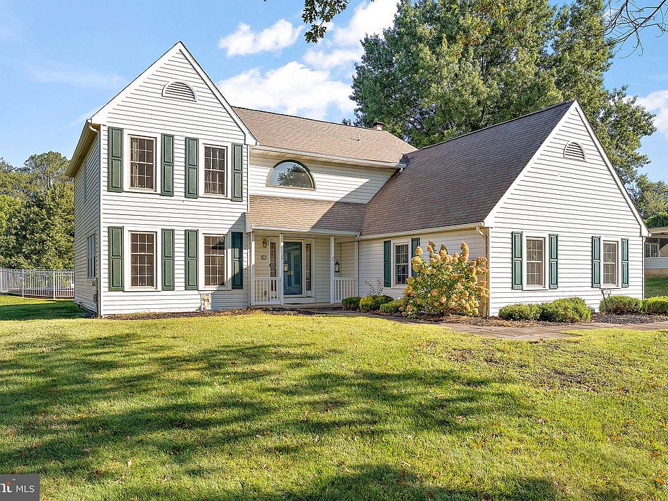1st image of 55 Abelia Ln