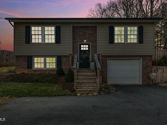 2nd image of 328 Kings Rd