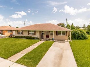 308 Alpaca Dr, Arabi, LA 70032