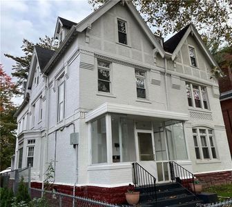 18 Marshall Street, Hartford, CT, 06105