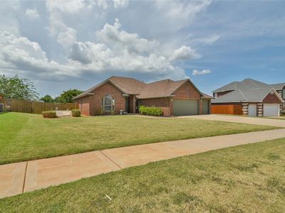 309 N Topaz Way, Mustang, OK, 73064