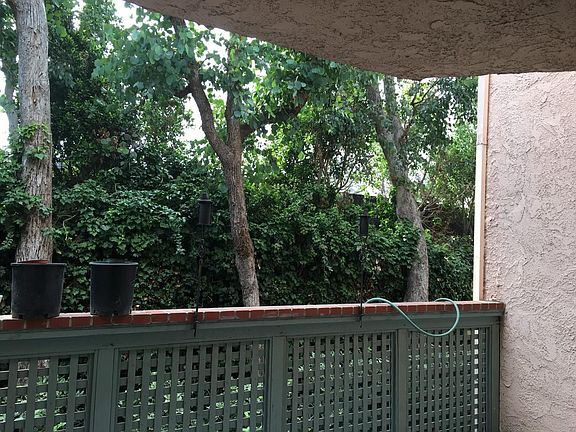 4th image of 5261 Coldwater Canyon Ave APT F