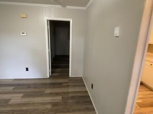 430 S College St, Dallas, NC 28034