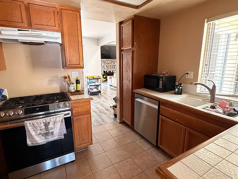 6265 Nantucket Ln #18 — Photo 8