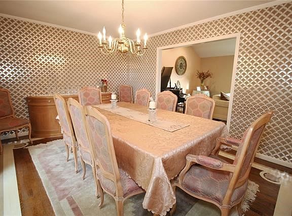 Formal dining room for all the dinner parties you host