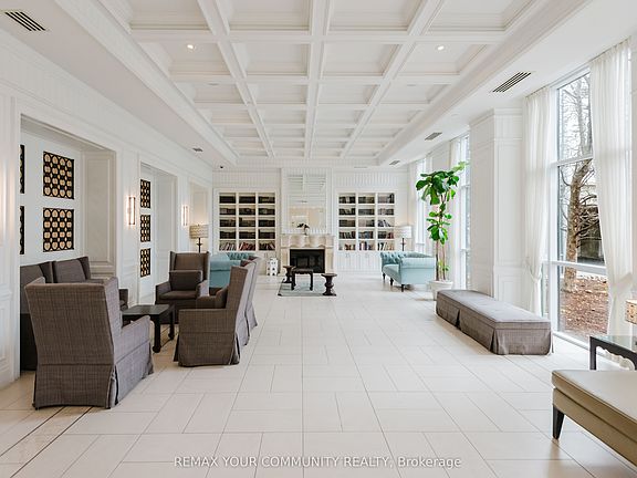 4th image of 15 Greenview Ave #2510