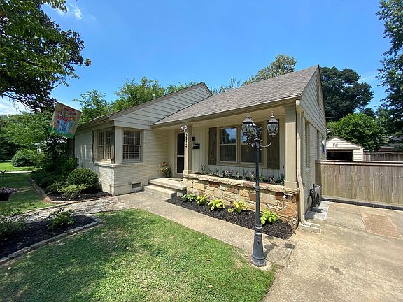 2nd image of 3312 Highland Park Pl