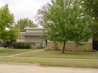 404 W 21st St, Hays, KS 67601