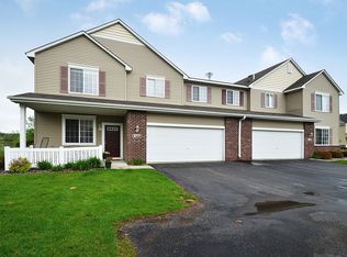 9777 Vagabond Ln N, Maple Grove, MN 55311