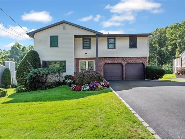 180 Harvard Drive, Plainview, NY 11803