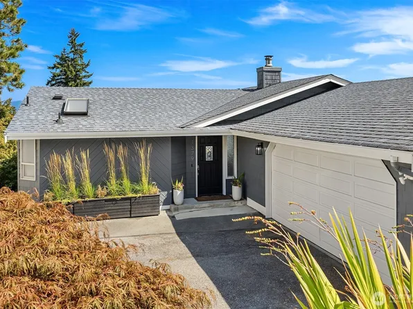 1379 SE Camano Drive, Camano Island, WA 98282