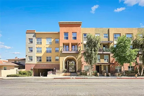68 E Bay State St #3G Photo 1 68 E Bay State St #3G Photo 1