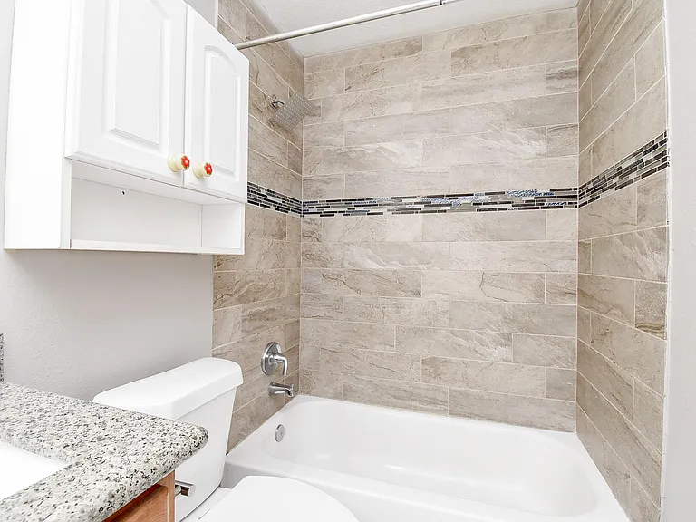 6318 Faulkner Ridge Dr — Photo 27