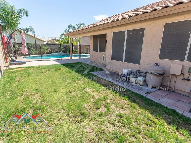 9825 W Runion Dr — Photo 41