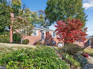 402 Hinsdale Ct, Silver Spring, MD 20901