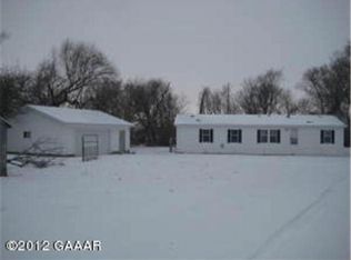 65 Main St, Paynesville, MN 56362