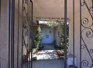 11432 Alberni Ave, Sylmar, CA 91342