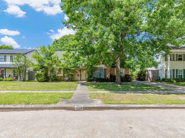 1004 Martin St, Houston, TX 77018