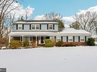 980 Bear Tavern Rd, Ewing, NJ 08628