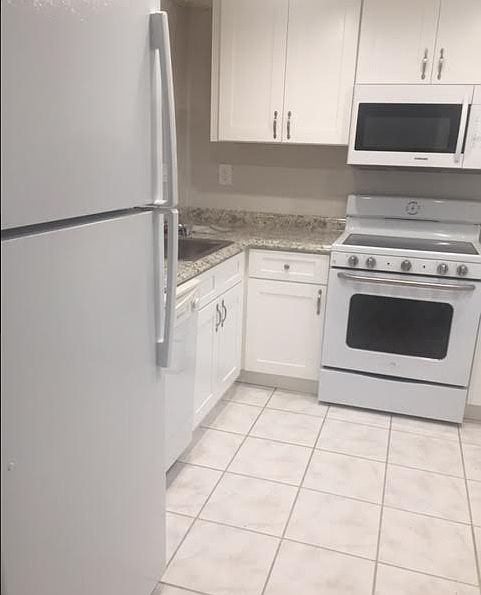 1st image of 6102 Augusta Dr APT 113