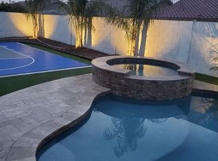 1434 E Maldonado Dr, Phoenix, AZ 85042