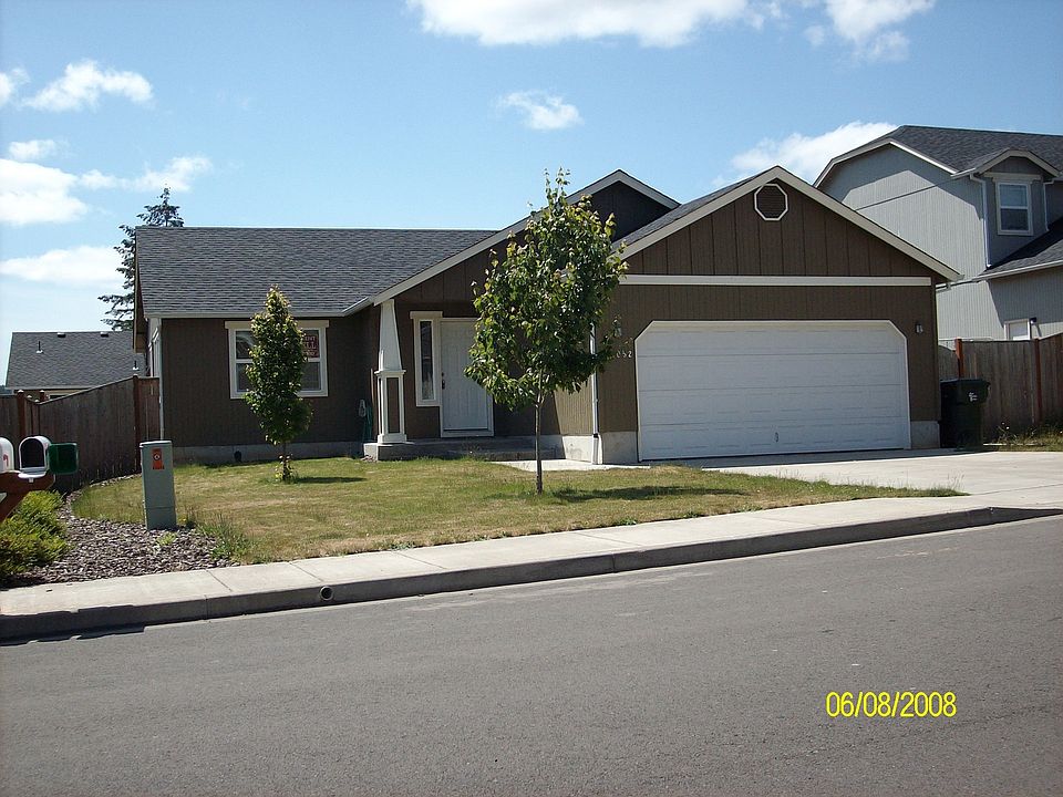 1st image of 88052 Crystal St