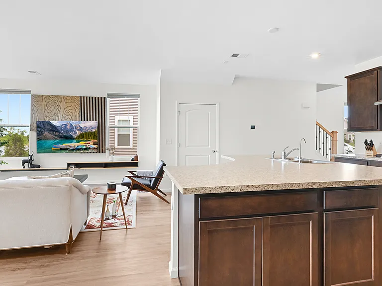 2271 Ryegrass Ln #2271 — Photo 4