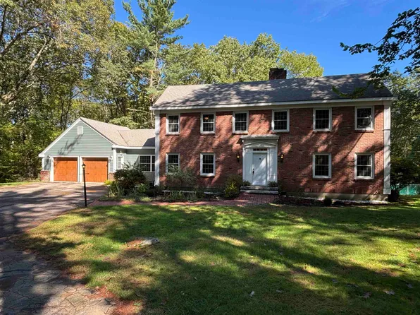 38 Piscataqua Road, Dover, NH 03820-5205