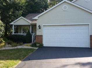 130 Chauncey Ct, Marshall, MI