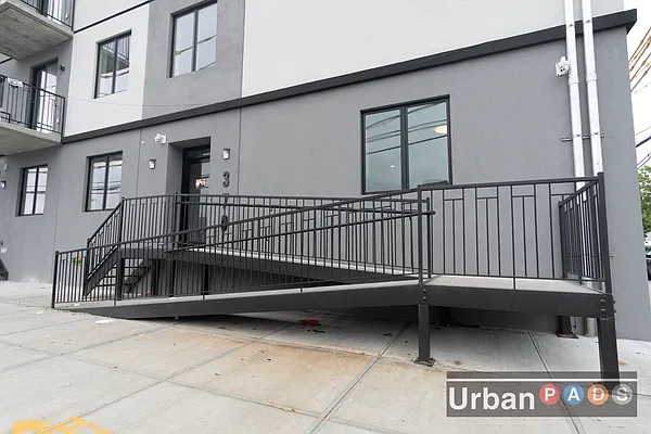 Rented by Urban Pads | media 8