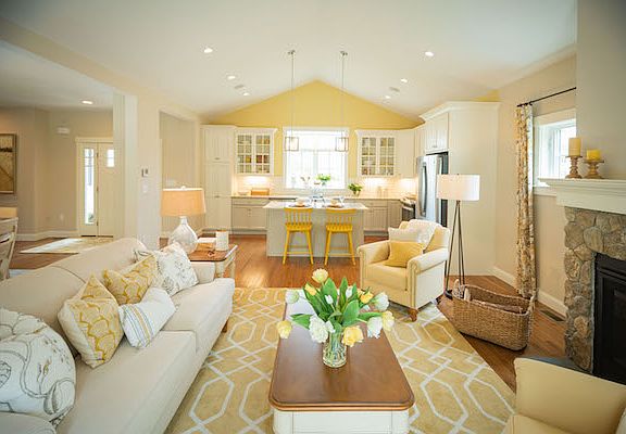 Great Space for Entertaining Family and Friends