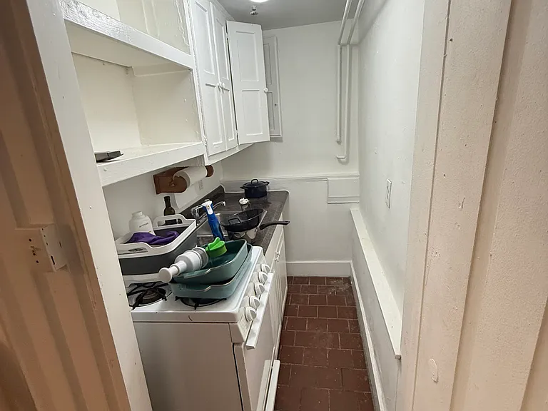 54 S Russell St #4 — Photo 6