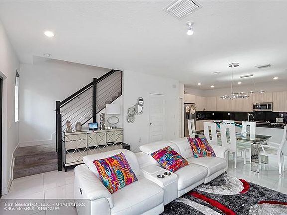 5th image of 8305 NW 49th St #8305
