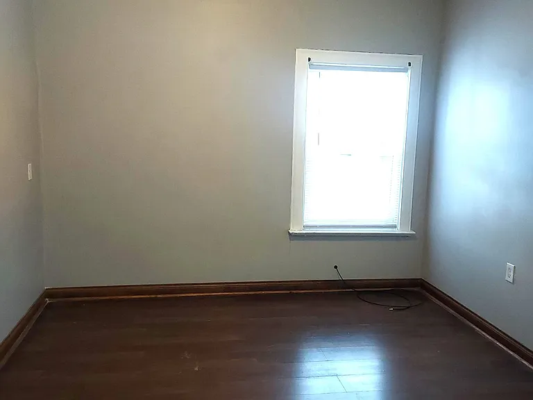 329 Marshall St #329 — Photo 2