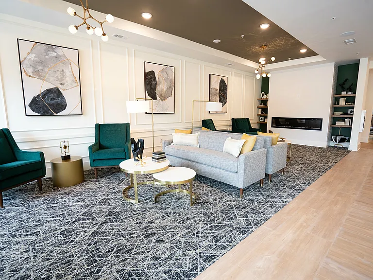 Hendricks Lounge