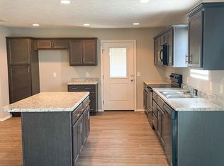 1392 S Normandy Ave, Republic, MO 65738