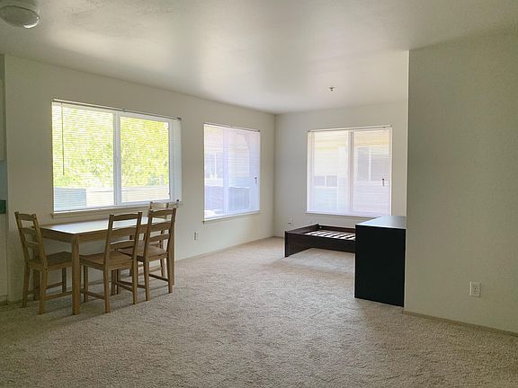 2nd image of 4740 21st Ave NE APT 303