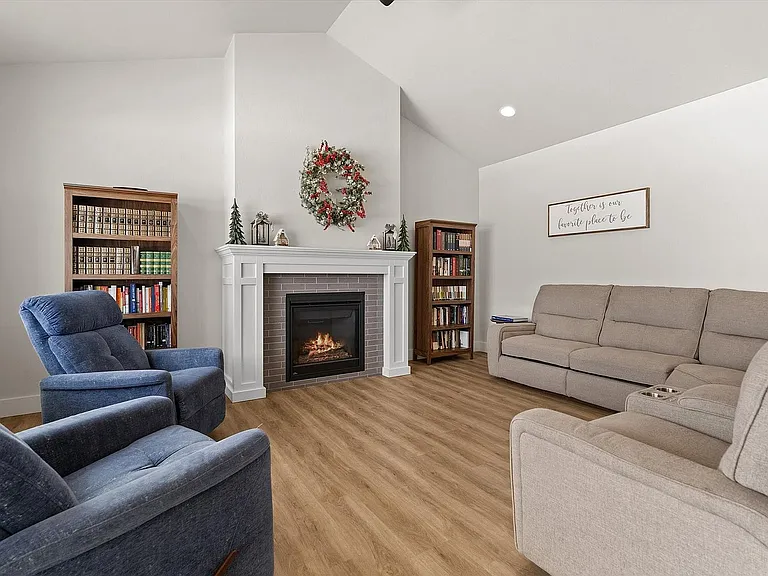 134 Sage Grouse Way — Photo 7