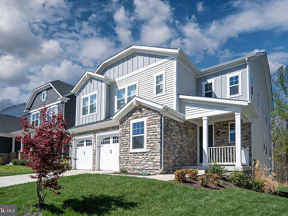 5th image of 54 Boxelder Dr