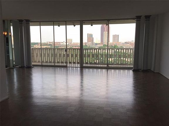 3rd image of 3701 Turtle Creek Blvd APT 12E