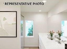 2nd image of 333 Bly St