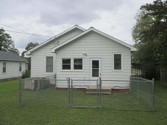 3rd image of 1216 Hamilton St