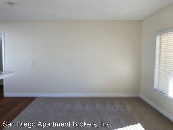 4th image of 390 S Mollison Ave APT 15