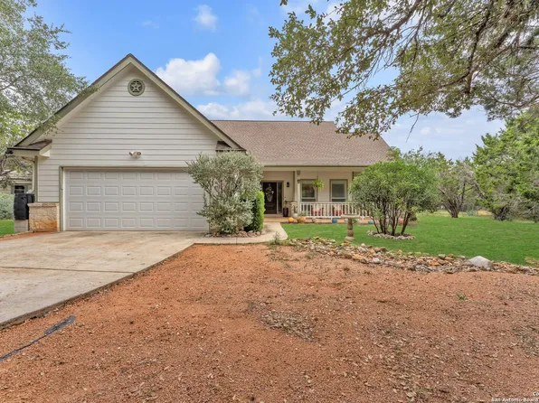 134 DOVE LN, Bandera, TX 78003