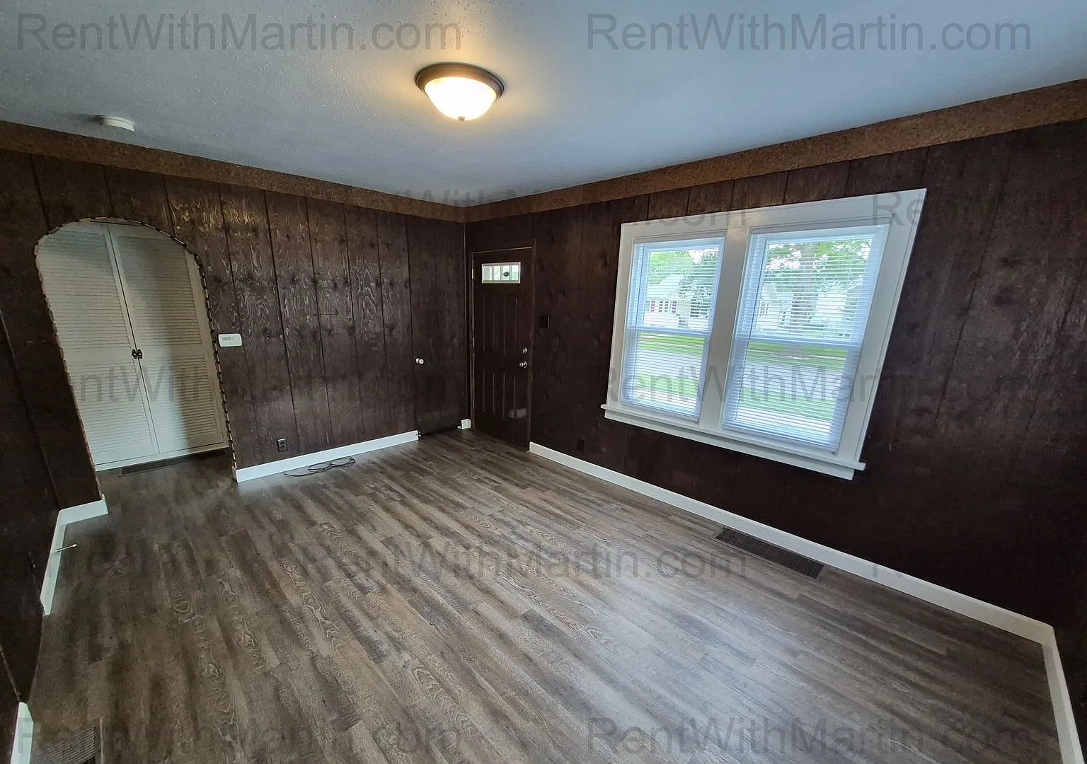 For Rent- 1212 Forest Ave — Photo 3
